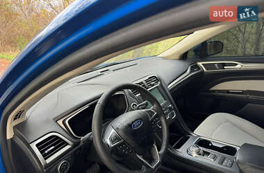 Седан Ford Fusion 2020 в Житомире