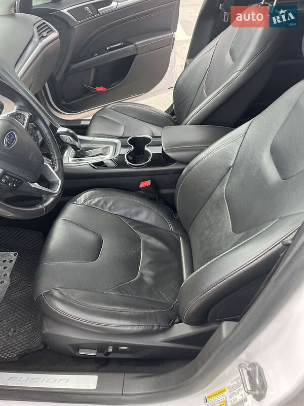 Седан Ford Fusion 2013 в Києві фото 9 Седан Ford Fusion 2013 в Києві