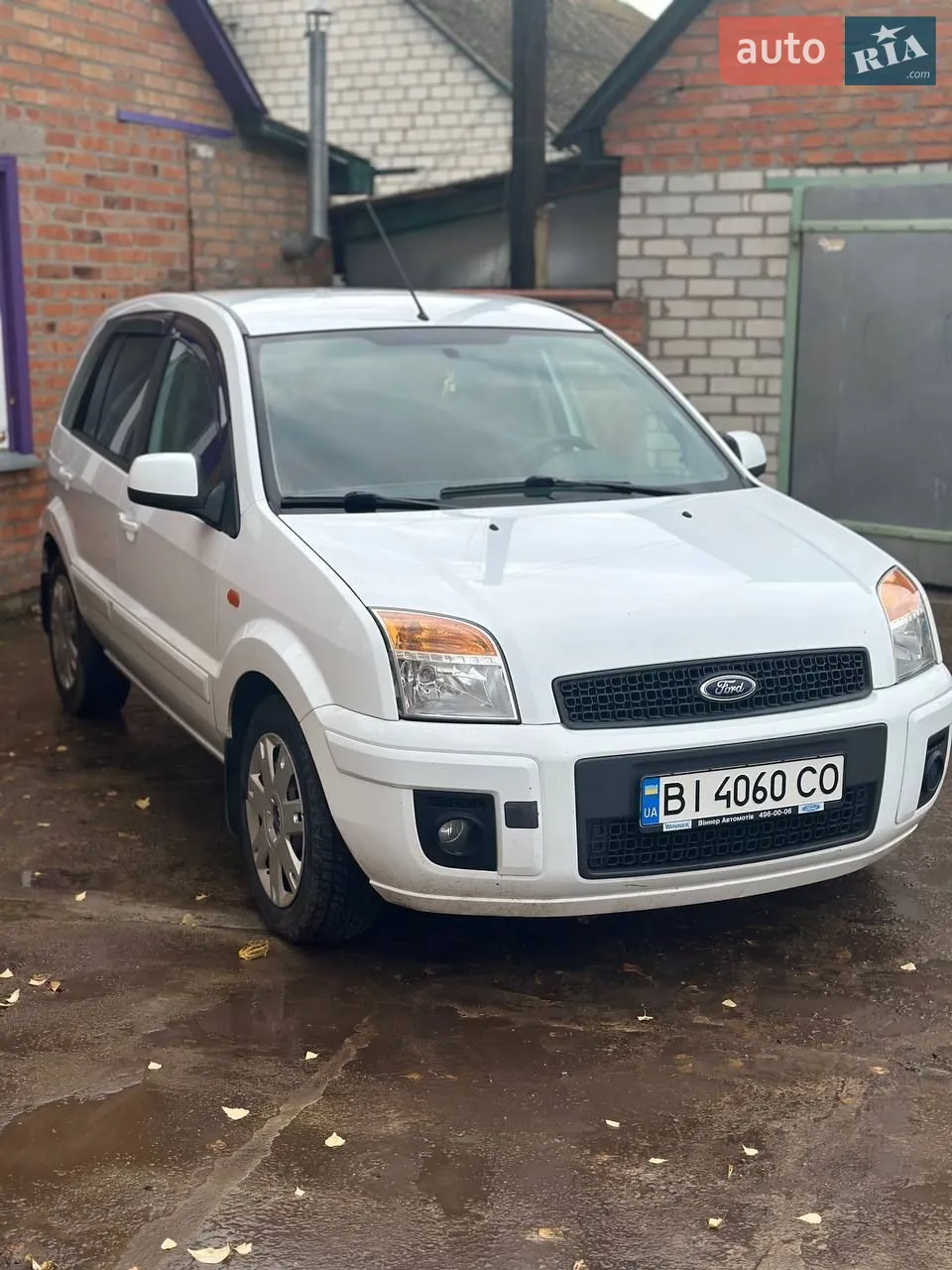 2011 Ford Fusion - мініатюра 16