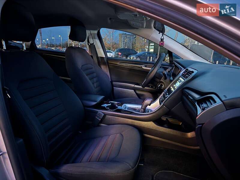 Седан Ford Fusion 2015 в Киеве фото 12 Седан Ford Fusion 2015 в Киеве