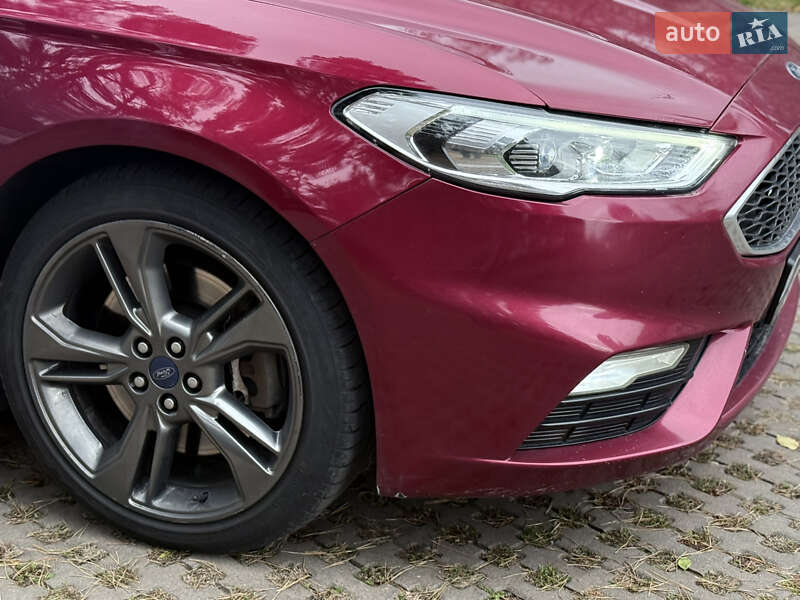 Седан Ford Fusion 2016 в Києві фото 5 Седан Ford Fusion 2016 в Києві