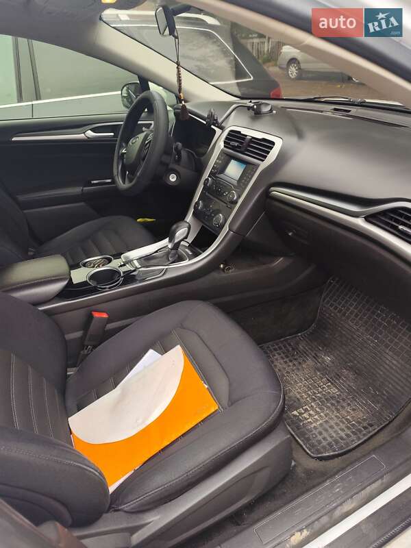 Седан Ford Fusion 2013 в Харкові