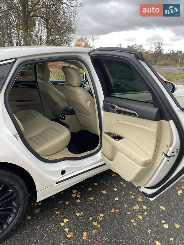 Седан Ford Fusion 2015 в Гадячі фото 14 Седан Ford Fusion 2015 в Гадячі