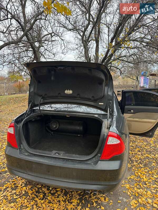 Хетчбек Ford Fusion 2010 в Дніпрі фото 10 Хетчбек Ford Fusion 2010 в Дніпрі