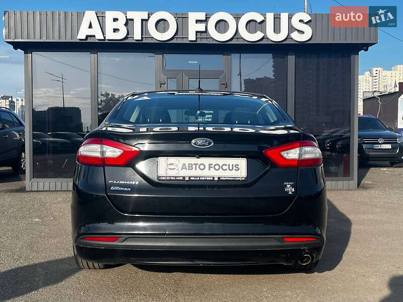 Седан Ford Fusion 2016 в Києві