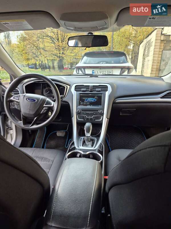 Седан Ford Fusion 2015 в Киеве фото 13 Седан Ford Fusion 2015 в Киеве