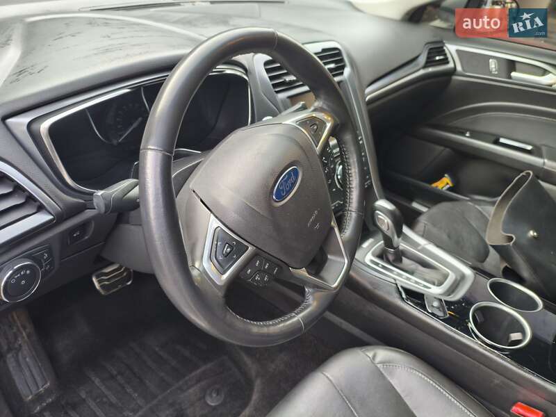Седан Ford Fusion 2013 в Белой Церкви