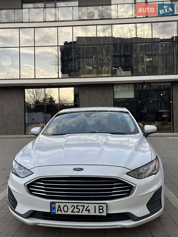 Седан Ford Fusion 2019 в Ужгороді фото 10 Седан Ford Fusion 2019 в Ужгороді