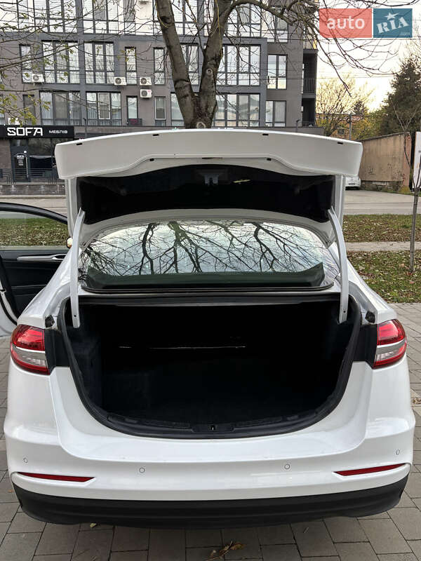 Седан Ford Fusion 2019 в Ужгороді фото 17 Седан Ford Fusion 2019 в Ужгороді