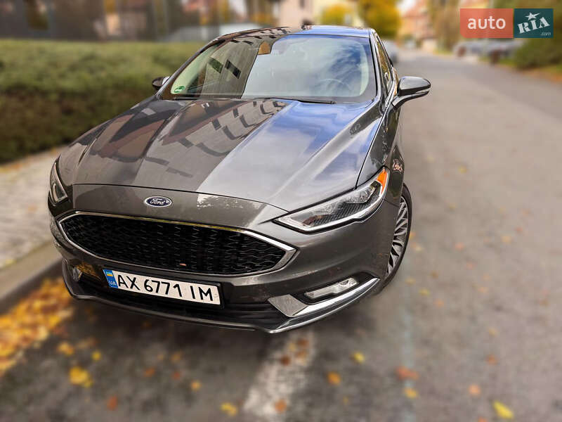 Седан Ford Fusion 2017 в Києві