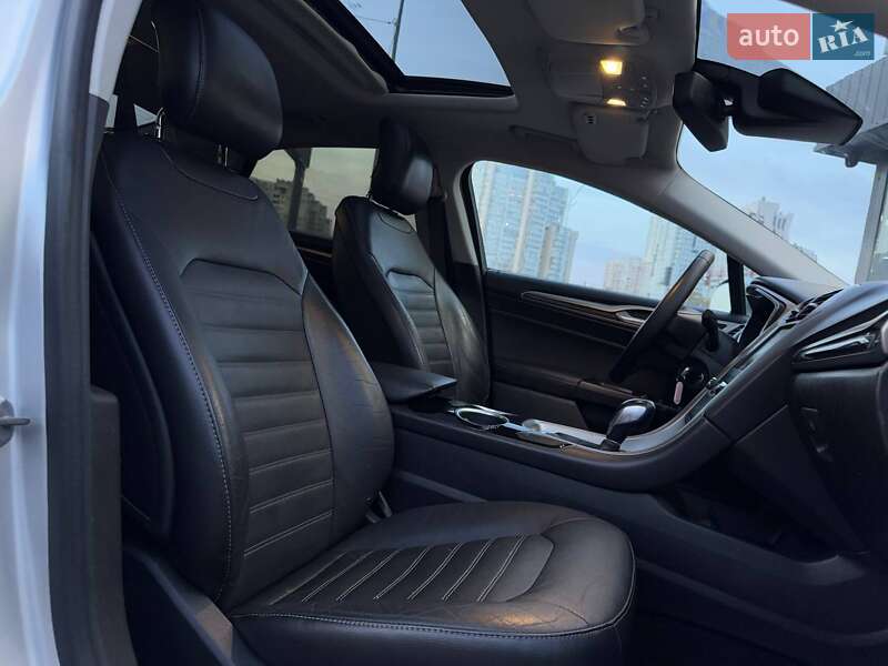 Седан Ford Fusion 2013 в Киеве фото 12 Седан Ford Fusion 2013 в Киеве