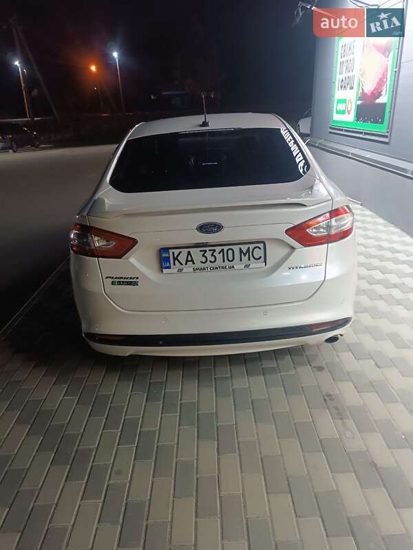 Седан Ford Fusion 2013 в Киеве фото 19 Седан Ford Fusion 2013 в Киеве