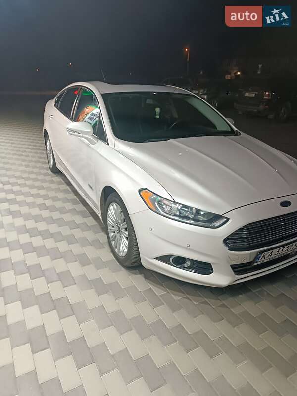 Седан Ford Fusion 2013 в Киеве фото 24 Седан Ford Fusion 2013 в Киеве