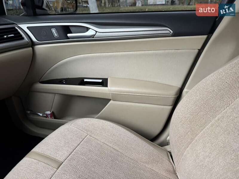 Седан Ford Fusion 2015 в Харькове фото 37 Седан Ford Fusion 2015 в Харькове