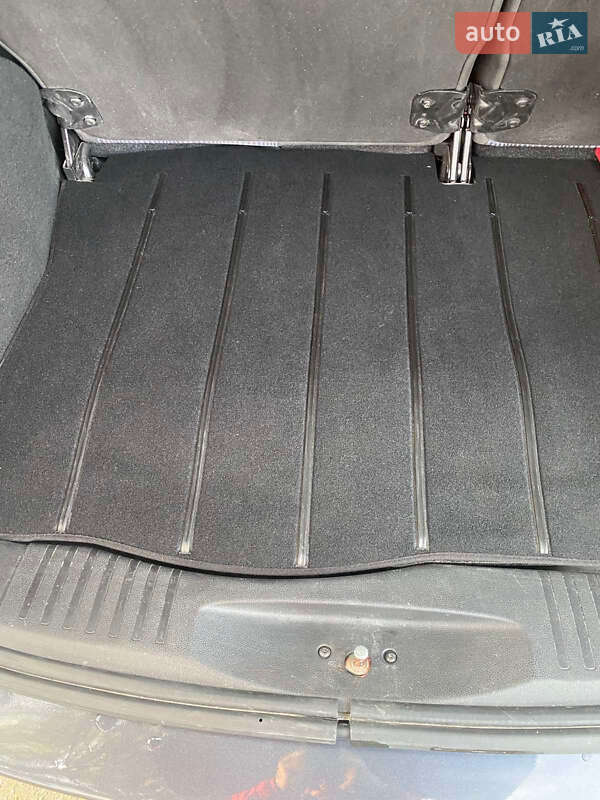 Хетчбек Ford Fusion 2009 в Вінниці фото 13 Хетчбек Ford Fusion 2009 в Вінниці