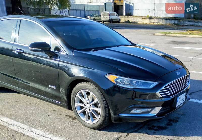 Седан Ford Fusion 2017 в Полтаві