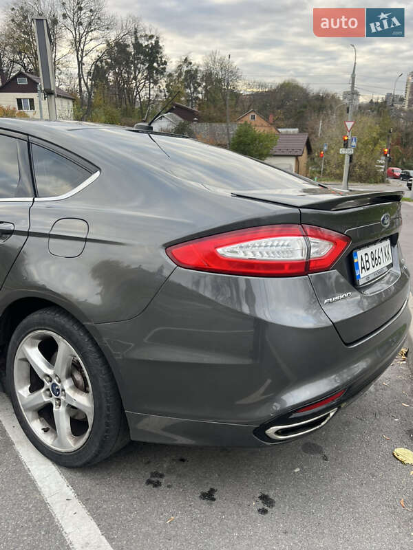 Седан Ford Fusion 2015 в Виннице