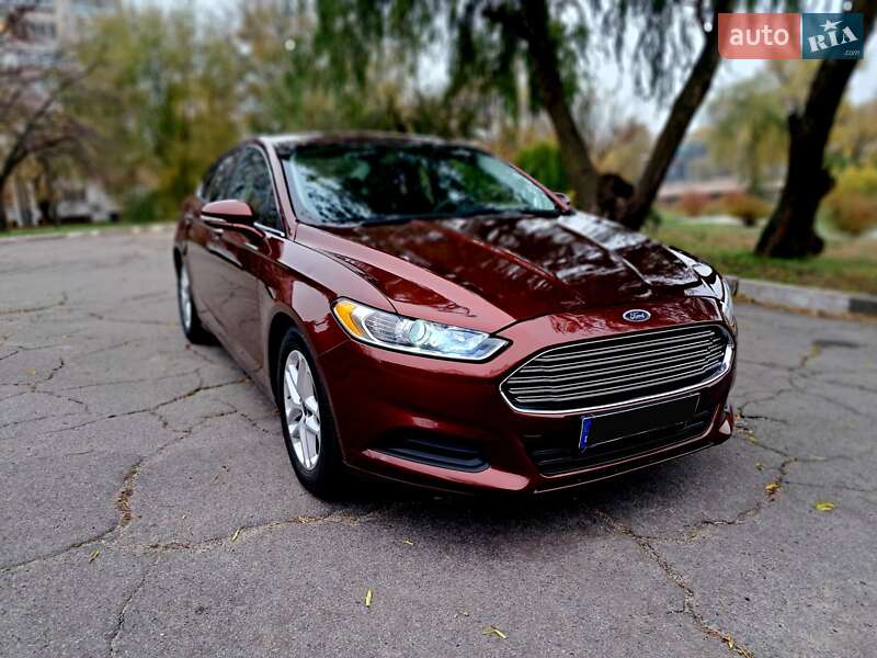 Седан Ford Fusion 2015 в Запорожье