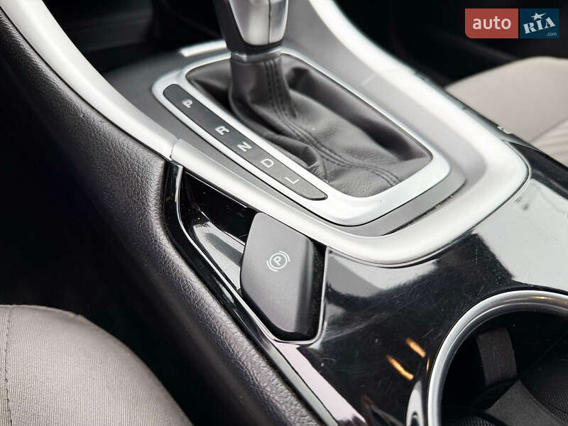 Седан Ford Fusion 2015 в Києві фото 9 Седан Ford Fusion 2015 в Києві
