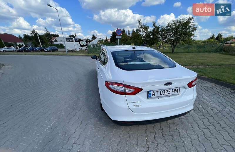 Седан Ford Fusion 2013 в Косові фото 11 Седан Ford Fusion 2013 в Косові
