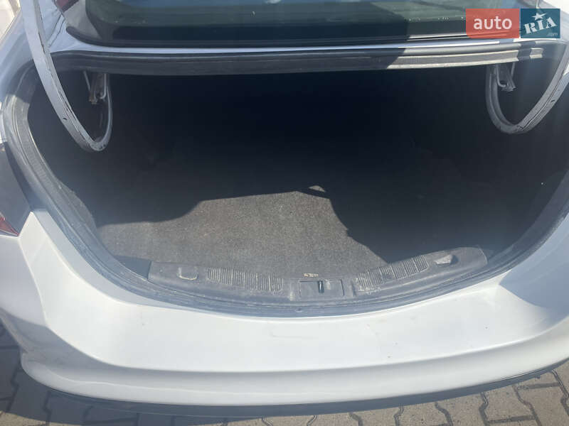 Седан Ford Fusion 2013 в Косові фото 28 Седан Ford Fusion 2013 в Косові