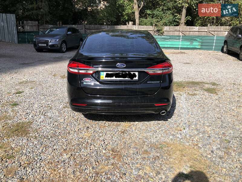 Седан Ford Fusion 2018 в Києві