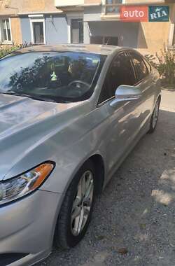 Седан Ford Fusion 2014 в Кривом Роге