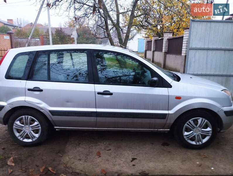 Хэтчбек Ford Fusion 2008 в Николаеве фото 5 Хэтчбек Ford Fusion 2008 в Николаеве