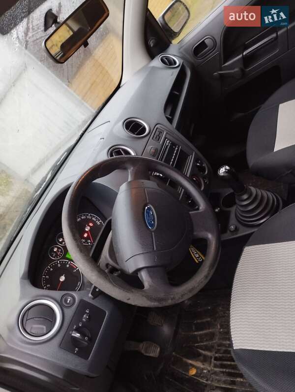 Хэтчбек Ford Fusion 2008 в Николаеве фото 8 Хэтчбек Ford Fusion 2008 в Николаеве