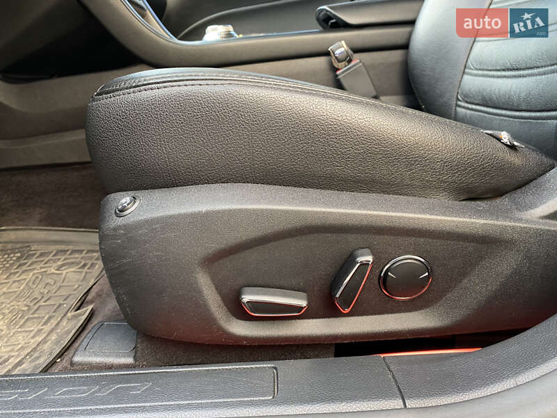 Седан Ford Fusion 2016 в Одессе