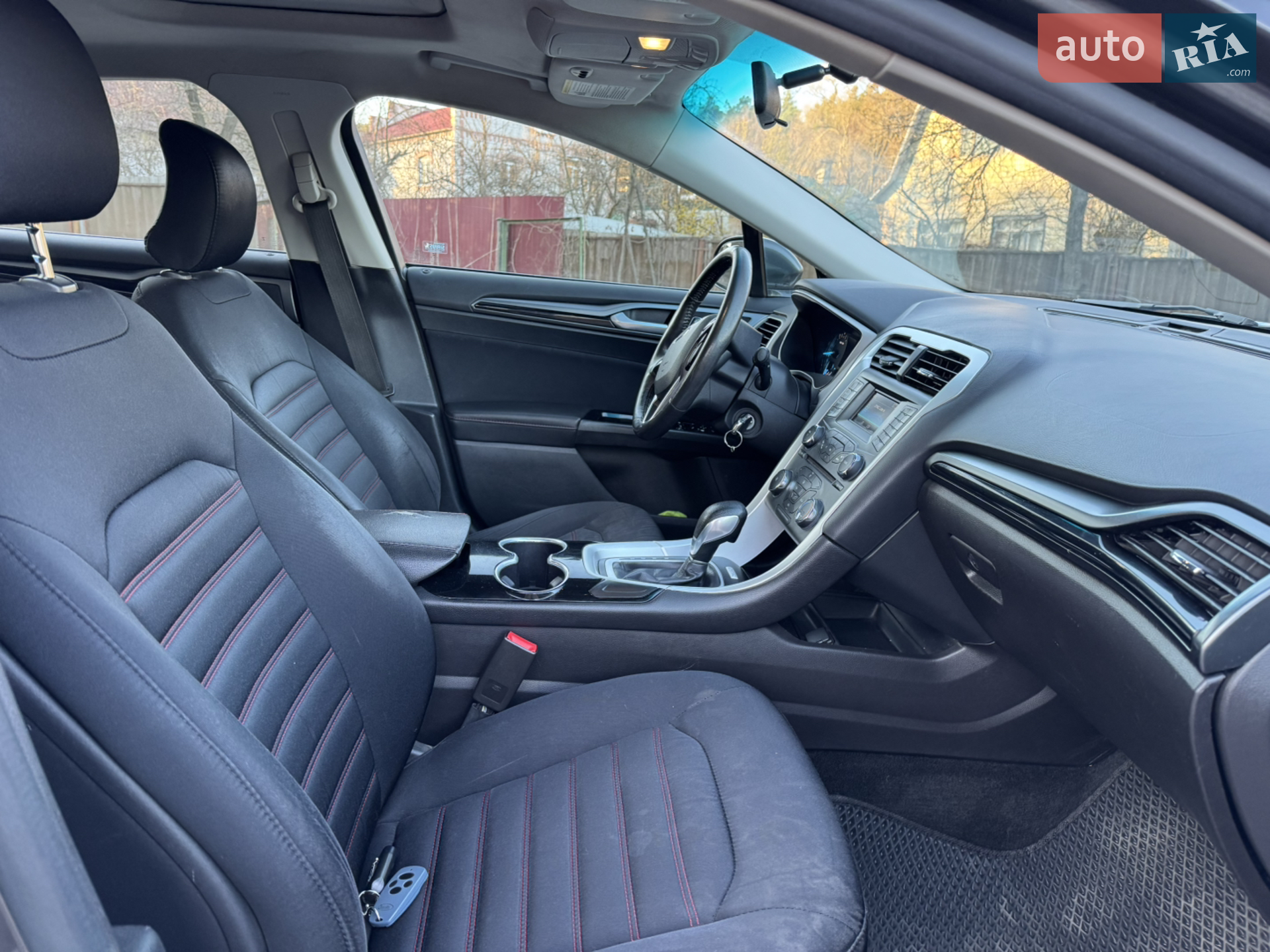 2015 Ford Fusion - мініатюра 32