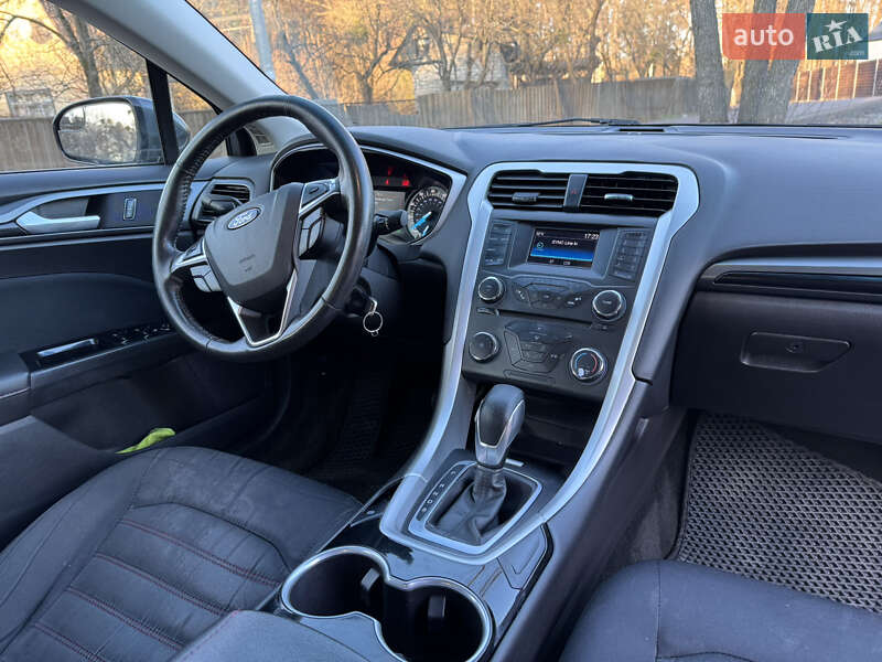 Седан Ford Fusion 2015 в Киеве