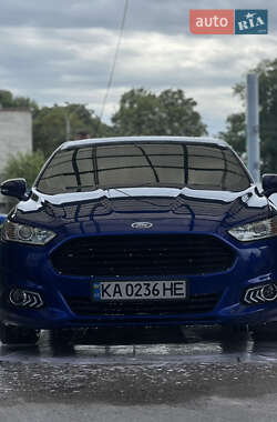 Седан Ford Fusion 2012 в Чернигове