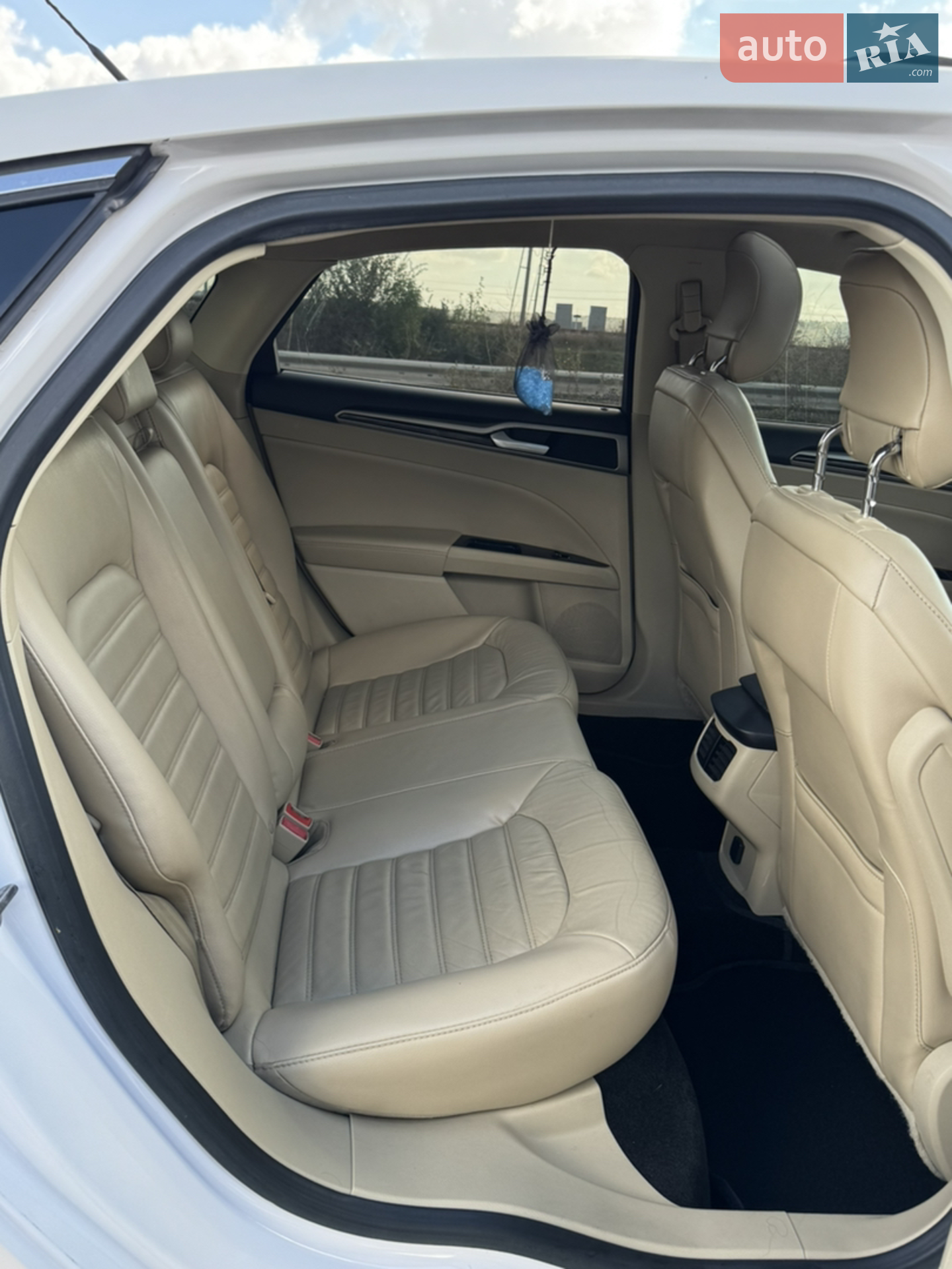 2012 Ford Fusion - мініатюра 8