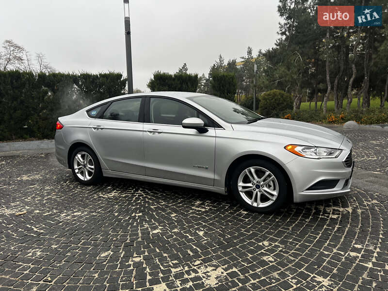 Седан Ford Fusion 2018 в Дніпрі фото 17 Седан Ford Fusion 2018 в Дніпрі