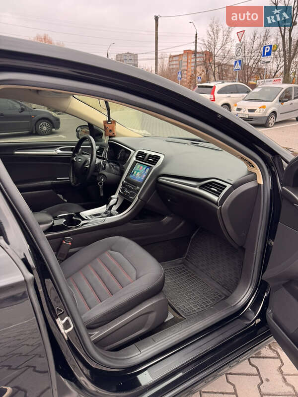 Седан Ford Fusion 2016 в Хмельницком