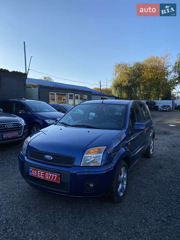 Хетчбек Ford Fusion 2009 в Луцьку