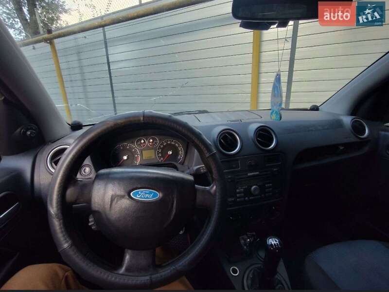 Хэтчбек Ford Fusion 2006 в Одессе фото 11 Хэтчбек Ford Fusion 2006 в Одессе