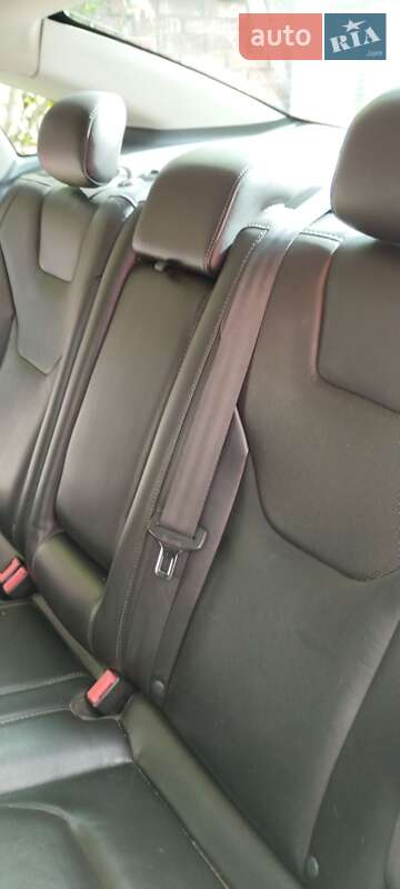 Седан Ford Fusion 2013 в Коломые