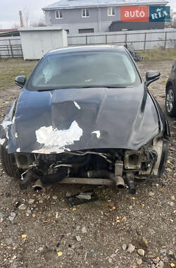 Седан Ford Fusion 2013 в Бродах