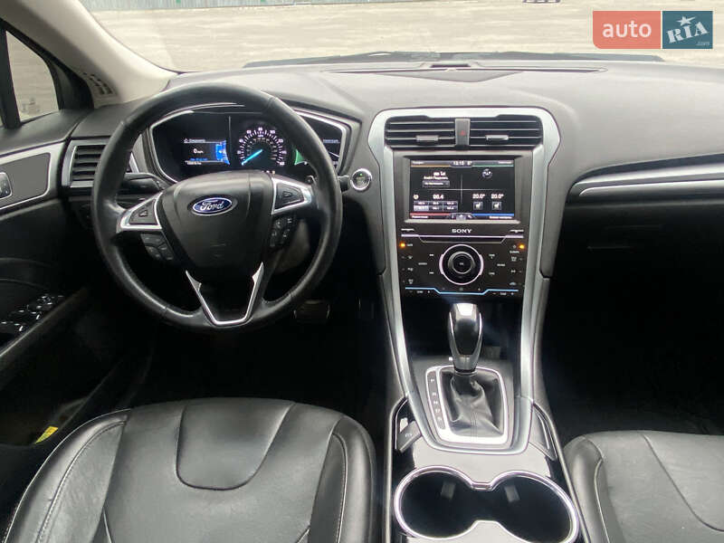 Седан Ford Fusion 2015 в Киеве фото 15 Седан Ford Fusion 2015 в Киеве