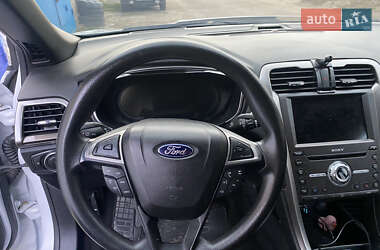 Седан Ford Fusion 2019 в Полтаве