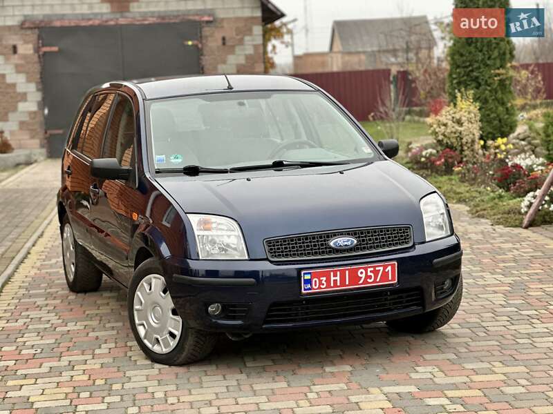 Хетчбек Ford Fusion 2005 в Володимирці