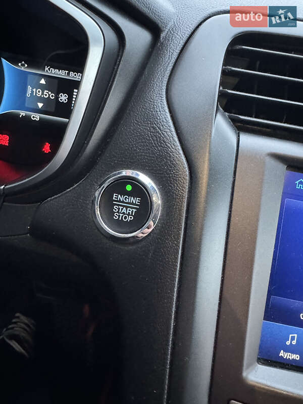 Седан Ford Fusion 2016 в Киеве фото 15 Седан Ford Fusion 2016 в Киеве