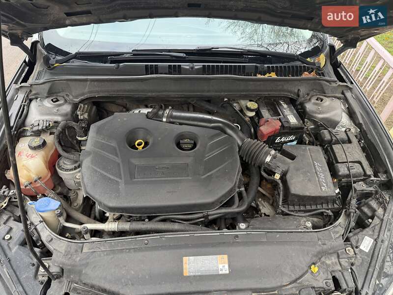 Седан Ford Fusion 2013 в Балаклії