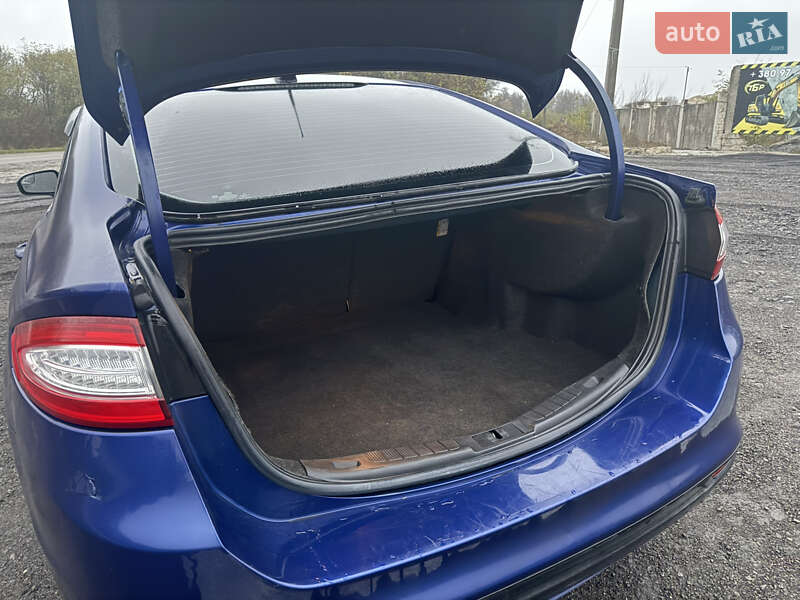 Седан Ford Fusion 2013 в Житомире