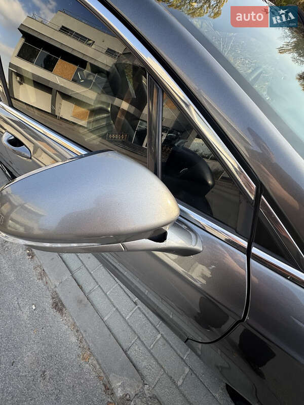 Седан Ford Fusion 2013 в Запоріжжі