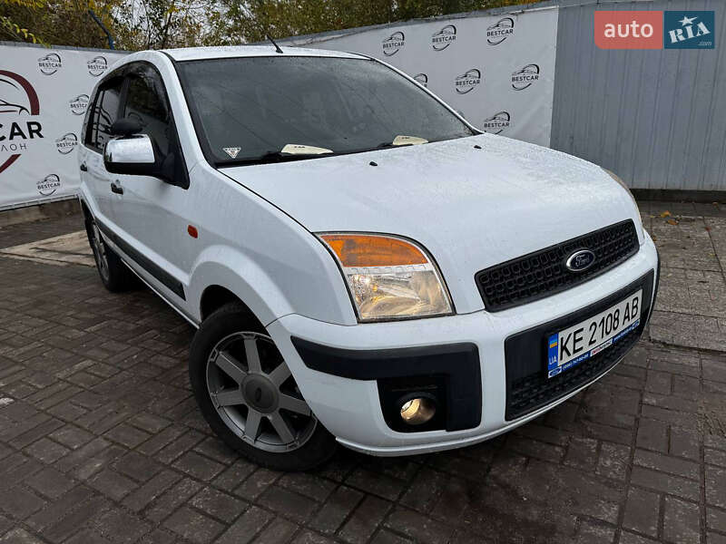 Хэтчбек Ford Fusion 2010 в Днепре фото 2 Хэтчбек Ford Fusion 2010 в Днепре