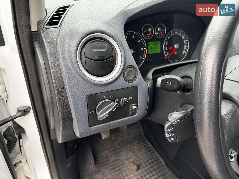 Хэтчбек Ford Fusion 2010 в Днепре фото 8 Хэтчбек Ford Fusion 2010 в Днепре