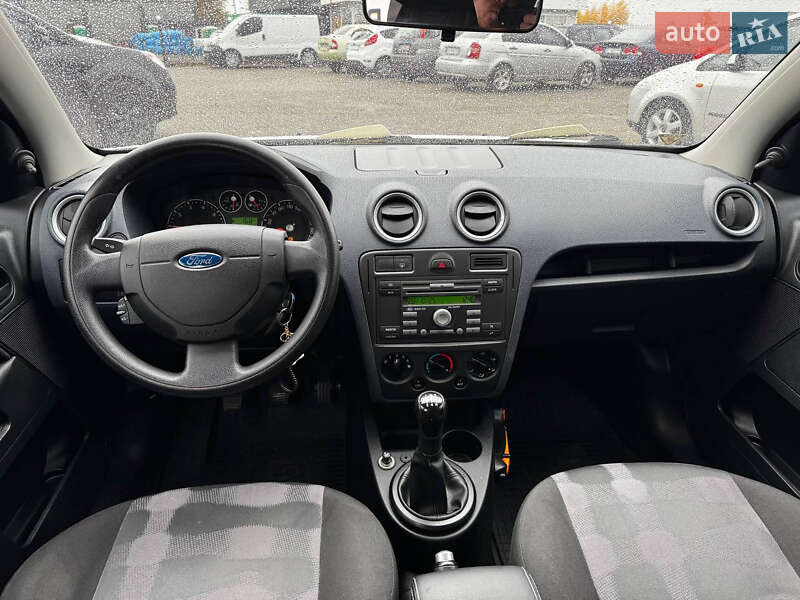Хэтчбек Ford Fusion 2010 в Днепре фото 10 Хэтчбек Ford Fusion 2010 в Днепре